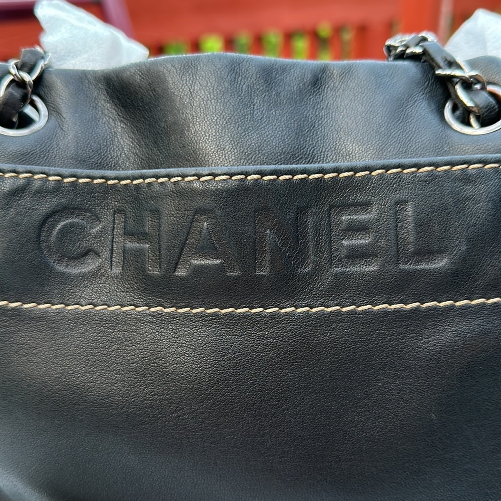 CHANEL - Picture 2 of 13